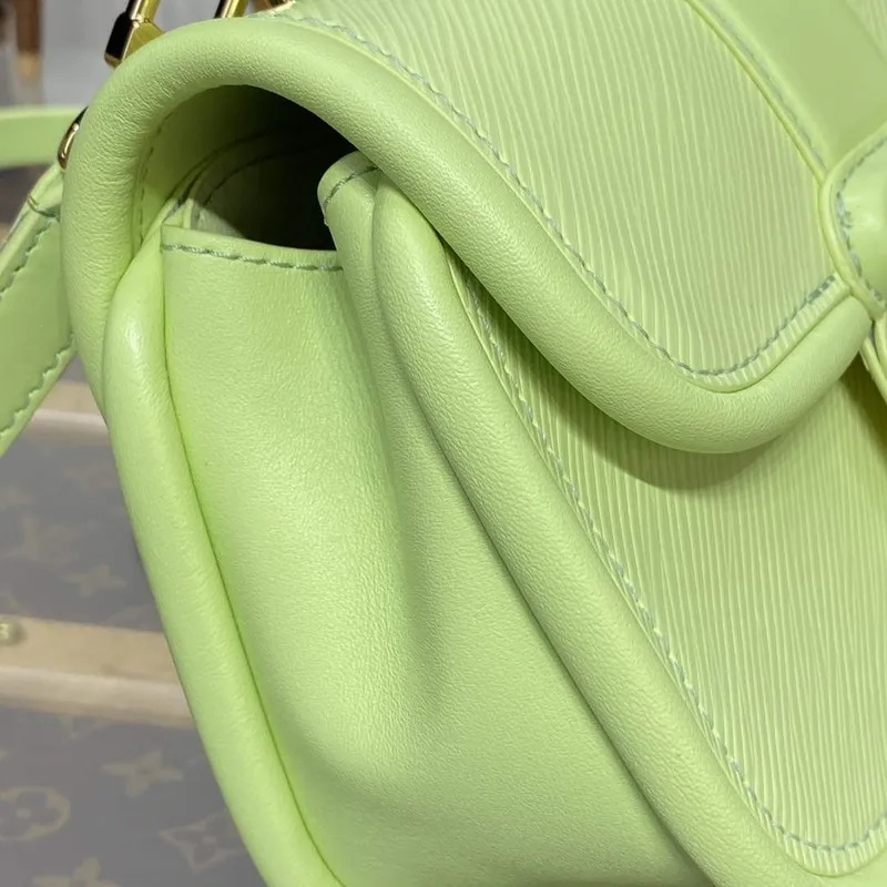 LV M22725 Louis Vuitton Hide and Seek Bag Vert Noto Green