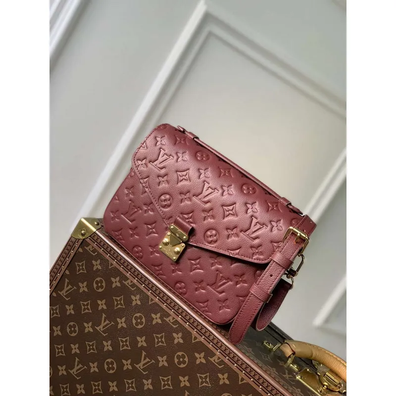 LV M41487 Louis Vuitton Pochette Métis Handbag Wine Red