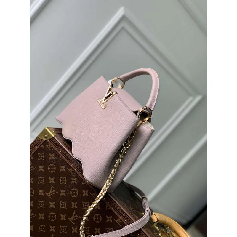 LV M22122 Louis Vuitton Capucines BB Handbag Wisteria