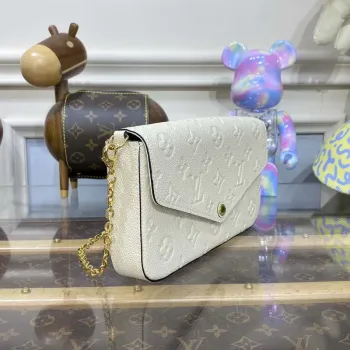 LV M82363 Louis Vuitton Felicie Pochette Monogram Empreinte Bag White