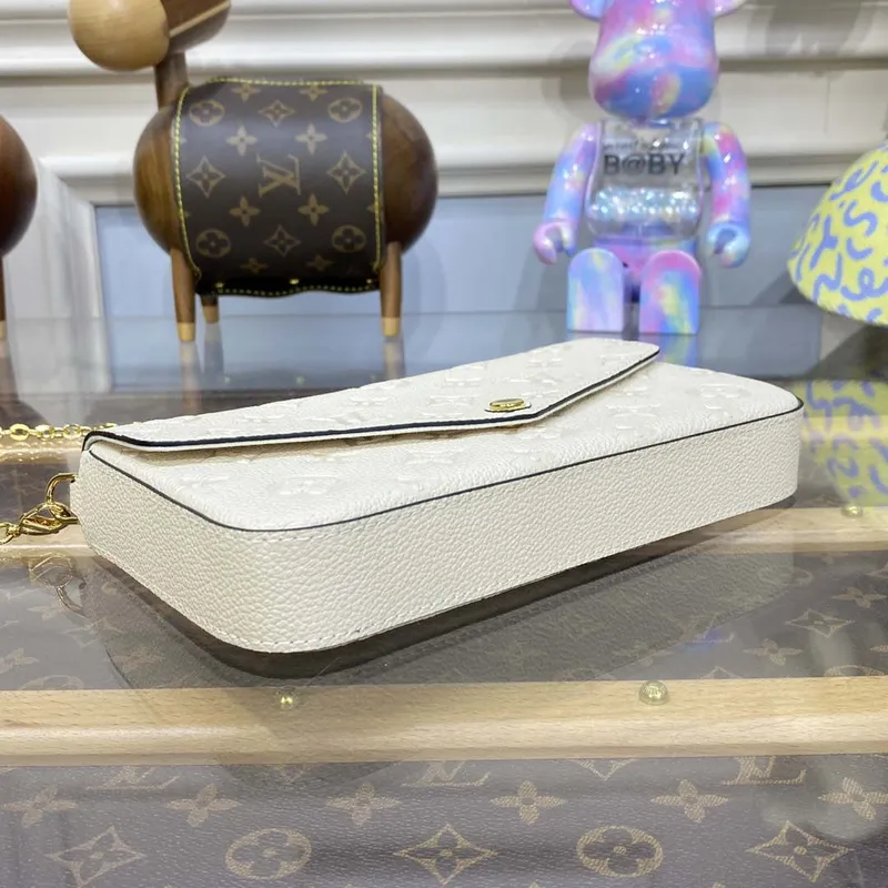 LV M82363 Louis Vuitton Felicie Pochette Monogram Empreinte Bag White