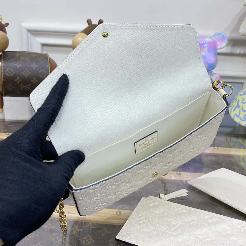 LV M82363 Louis Vuitton Felicie Pochette Monogram Empreinte Bag White