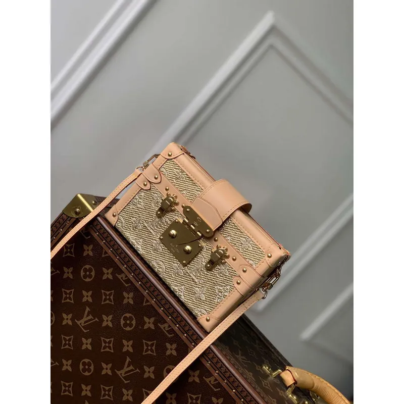 LV M22882 Louis Vuitton Petite Malle Handbag Beige