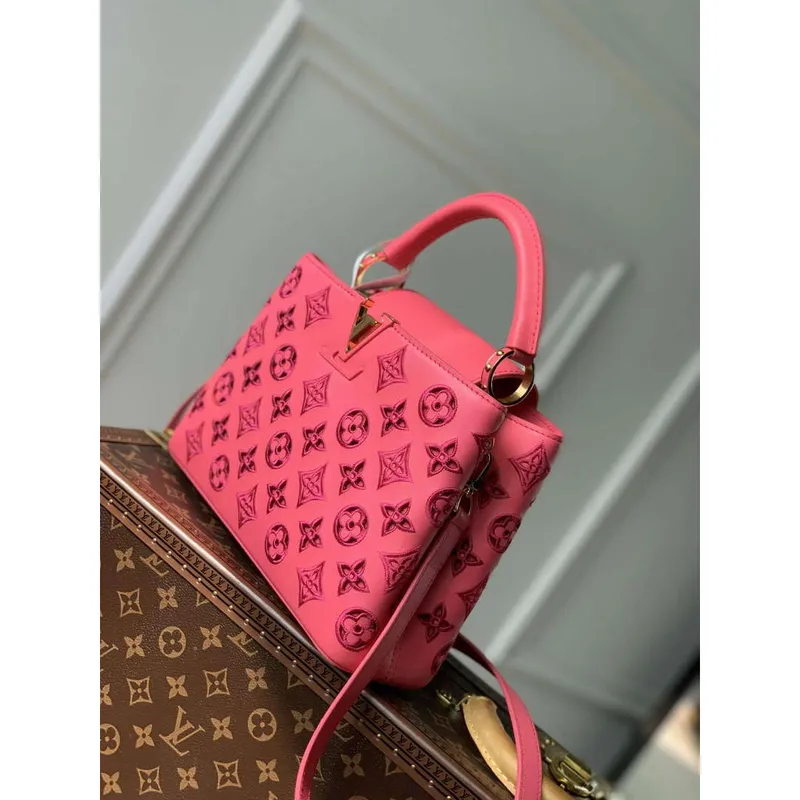LV M22922 Louis Vuitton Capucines BB Handbag Pink