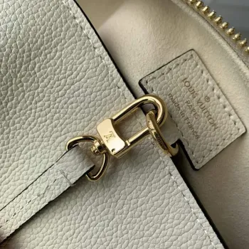 LV M46609 Louis Vuitton Sac Sport Bag Crème Beige