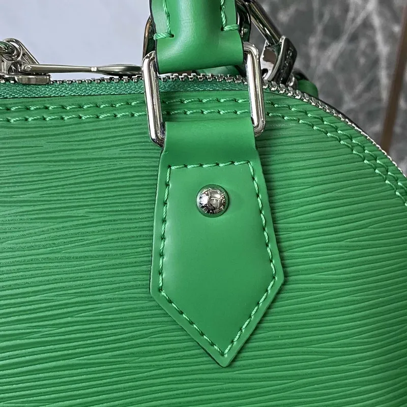 LV M40862 Louis Vuitton Alma BB Epi Handbag Green