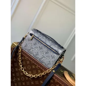 LV M22834 Louis Vuitton Pochette Métis East West Handbag Blue