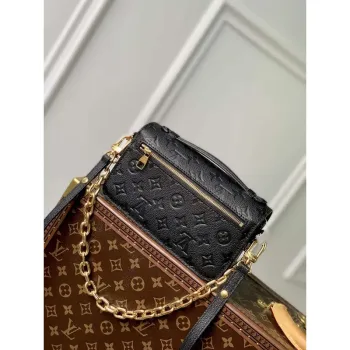 LV M46595 Louis Vuitton Pochette Métis East West Handbag Black