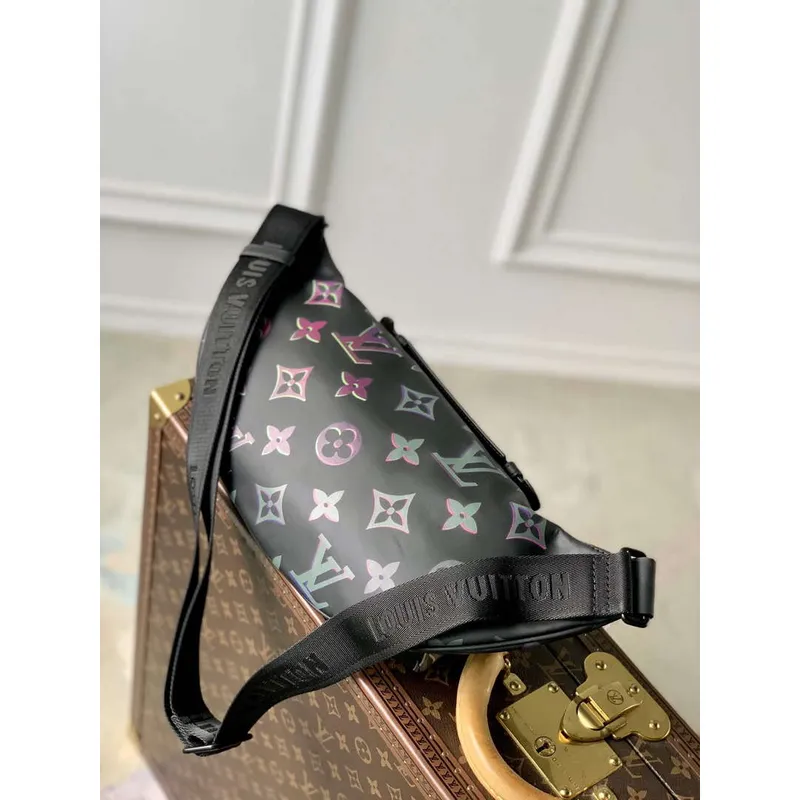 LV M22494 Louis Vuitton Comet Bumbag Black Borealis