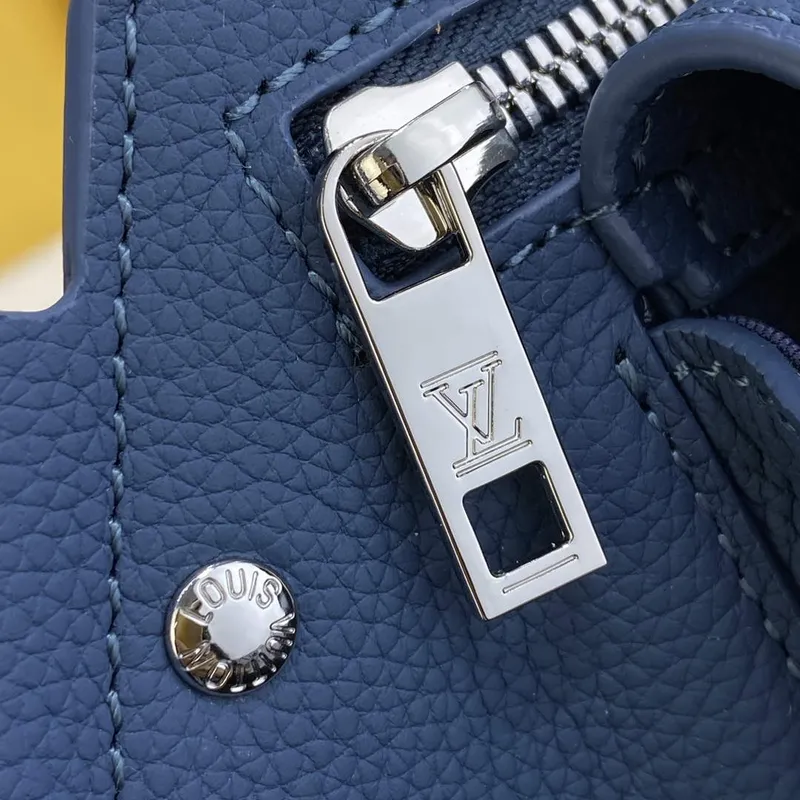 LV M57081 Louis Vuitton Takeoff Slingbag Navy blue
