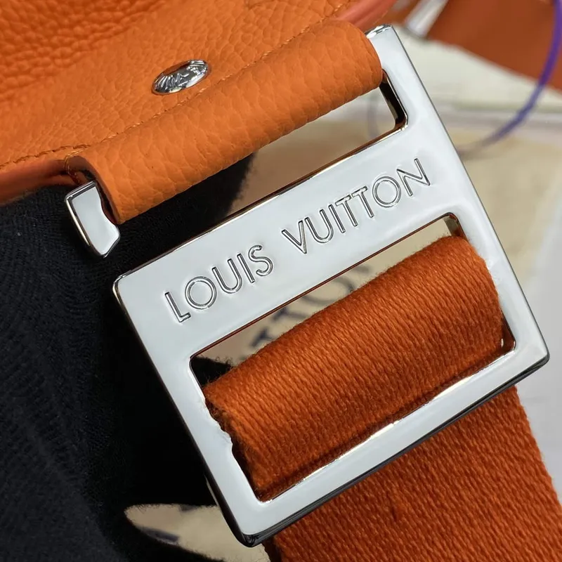 LV M57081 Louis Vuitton Takeoff Slingbag Orange