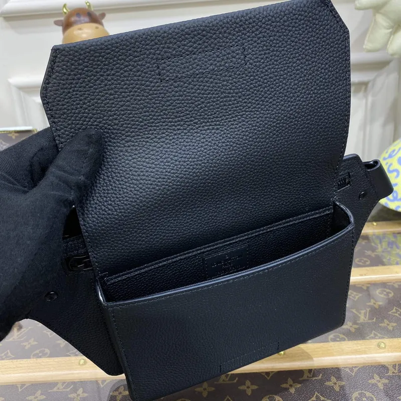 LV M57081 Louis Vuitton Takeoff Slingbag Black