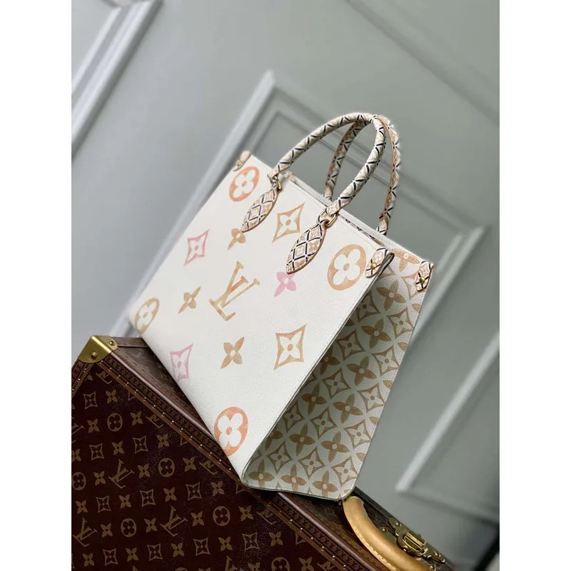 LV M22975 Louis Vuitton OnTheGo MM Tote Bag Beige