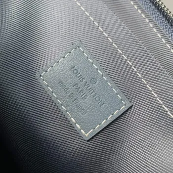 LV M82313 Louis Vuitton Pochette To Go Bag