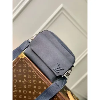 LV M22611 Louis Vuitton Fastline Messenger Navy Blue