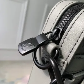 LV M46603 Louis Vuitton Trio Messenger Anthracite Gray