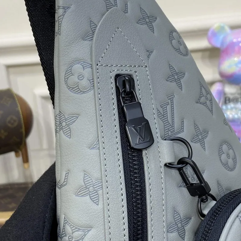 LV M21890 Louis Vuitton Duo Slingbag Grey