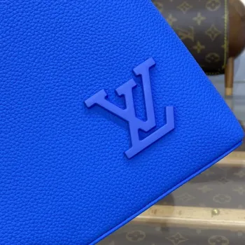 LV M69837 Louis Vuitton Takeoff Pouch Bag Dop blue