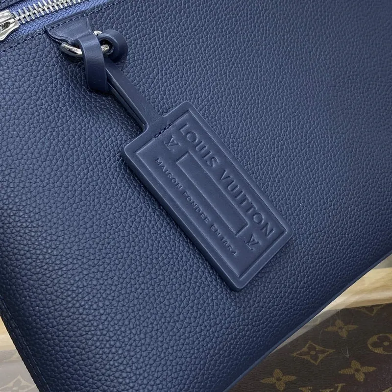 LV M69837 Louis Vuitton Takeoff Pouch Bag Blue