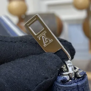 LV M69837 Louis Vuitton Takeoff Pouch Bag Blue