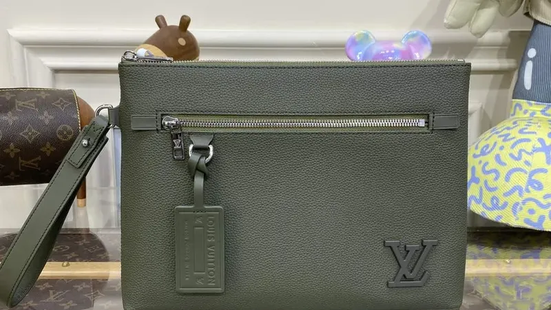 LV M69837 Louis Vuitton Takeoff Pouch — Army Green Minimalist Luxury