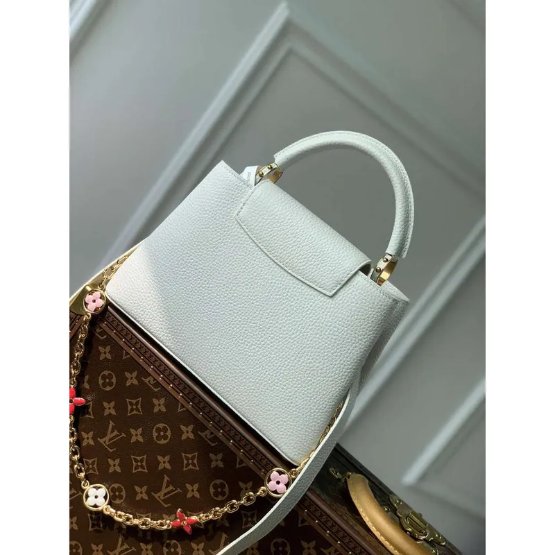 LV M22375 Louis Vuitton Capucines BB Handbag White