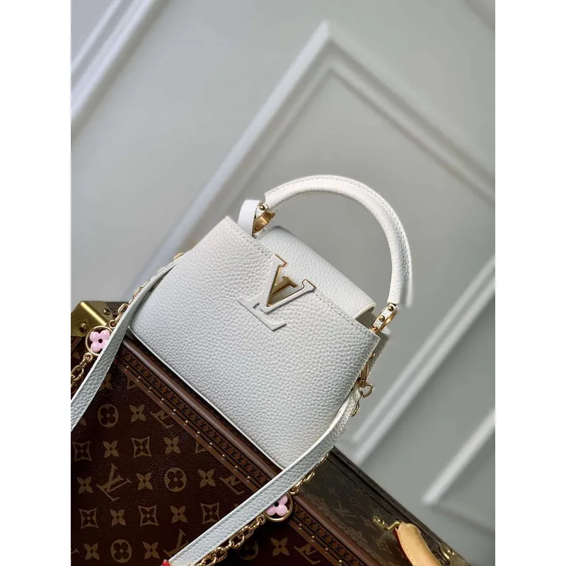 LV M22375 Louis Vuitton Capucines Mini Handbag White