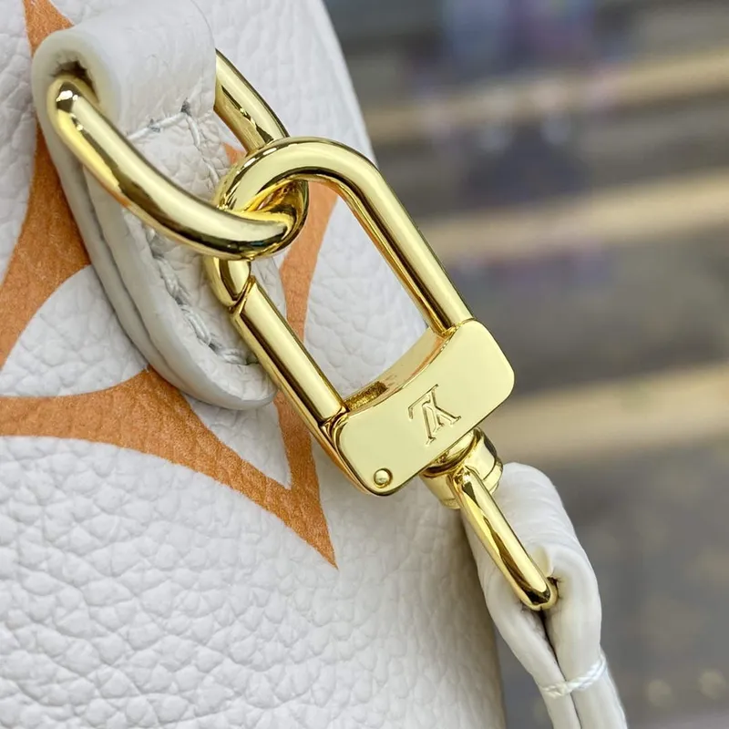 LV M82208 Louis Vuitton Mini Bumbag Beige Clair