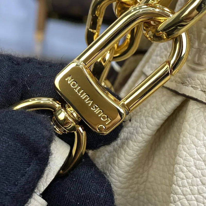 LV M46393 Louis Vuitton Favourite Bag Purple