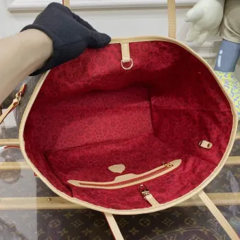 LV M46447 Louis Vuitton LV x YK Neverfull MM Bag