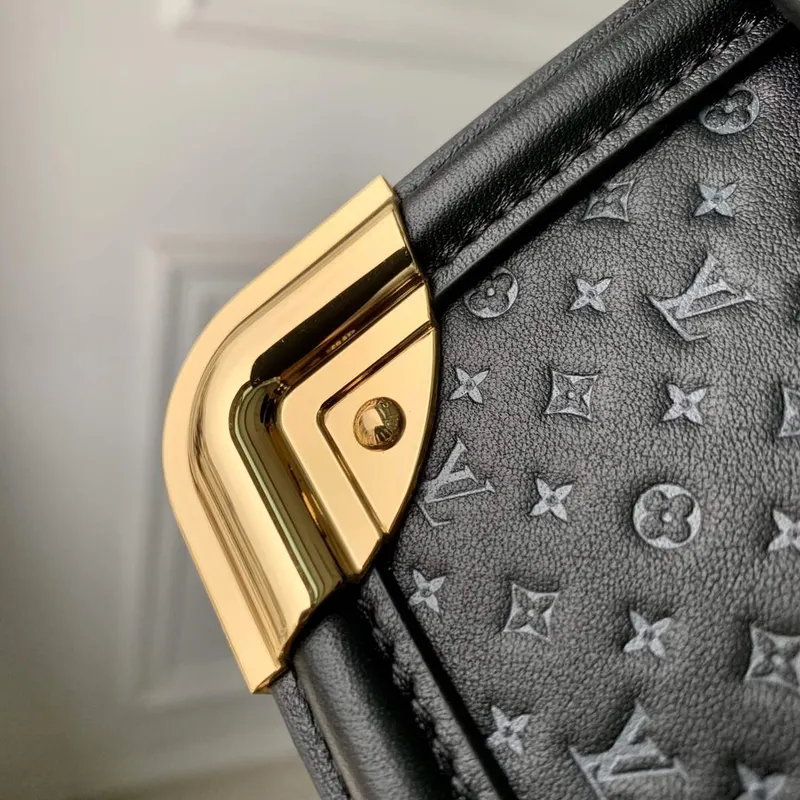 LV M22597 Louis Vuitton Dauphine Mini Bag Black