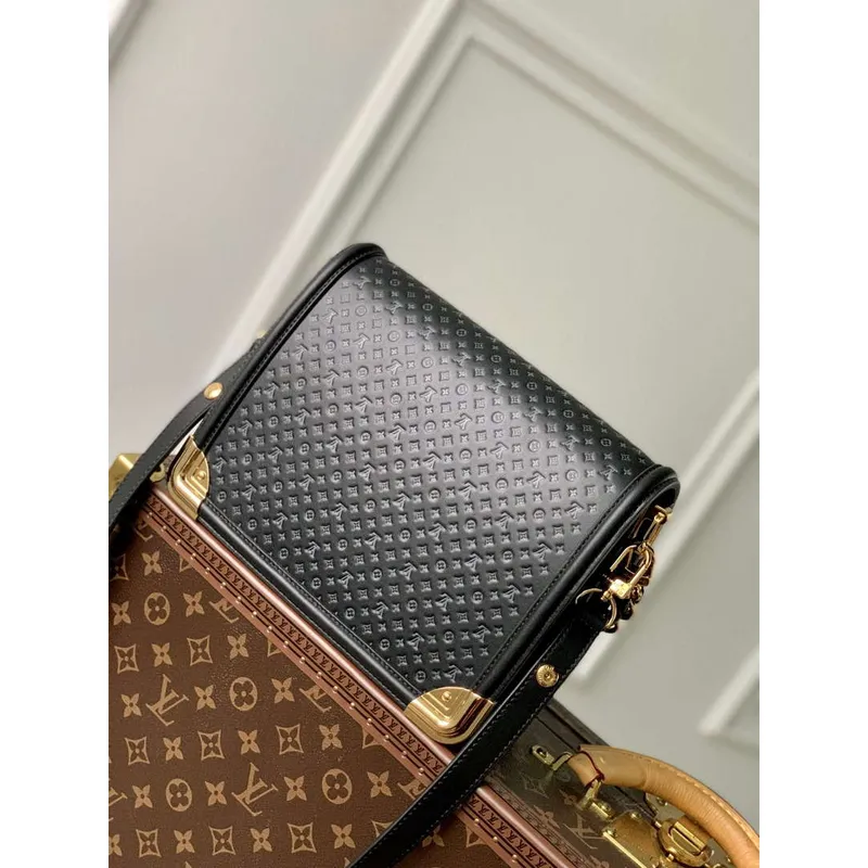 LV M22276 Louis Vuitton Dauphine MM Bag Black
