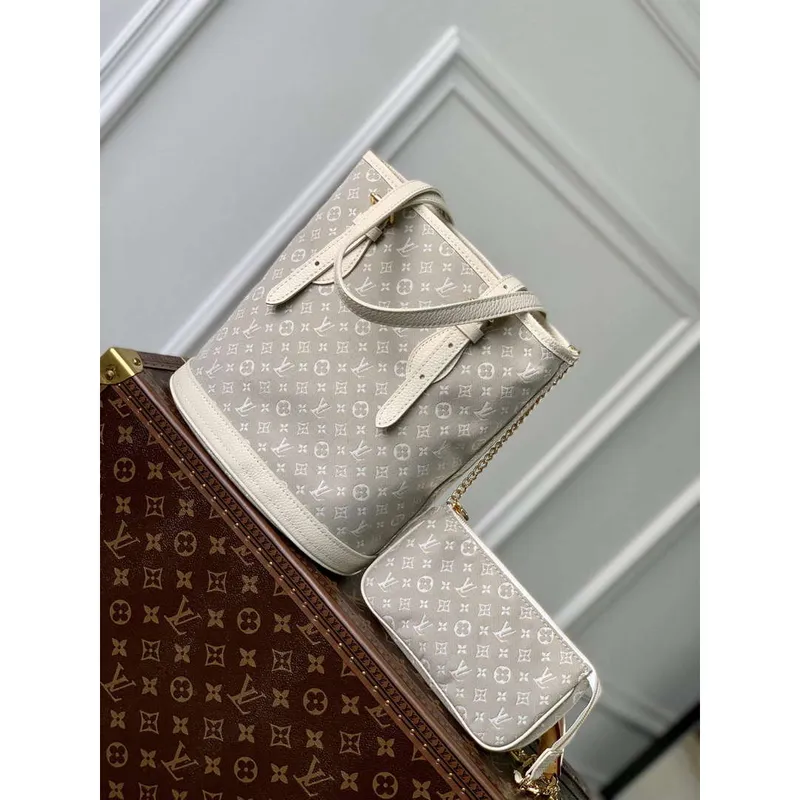 LV M42238 Louis Vuitton Bucket PM Tote Bag White