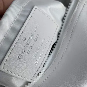 LV M21812 Louis Vuitton Cruiser Messenger Bag White