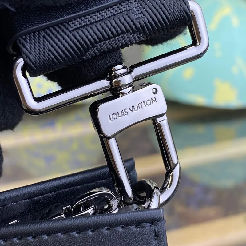 LV M81753 Louis Vuitton Gaston Wearable Wallet