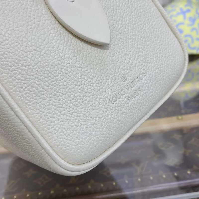 LV M58953 Louis Vuitton Speedy Bandoulière 20 Bag White