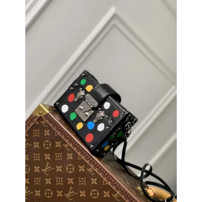 LV M21621 Louis Vuitton LV x YK Petite Malle Bag