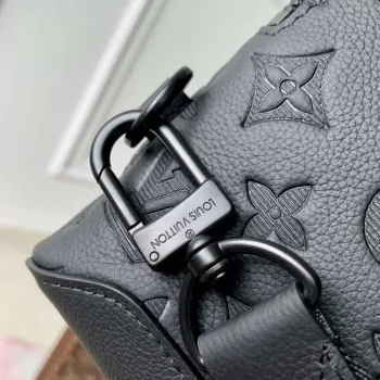 LV M21890 Louis Vuitton Duo Slingbag Black