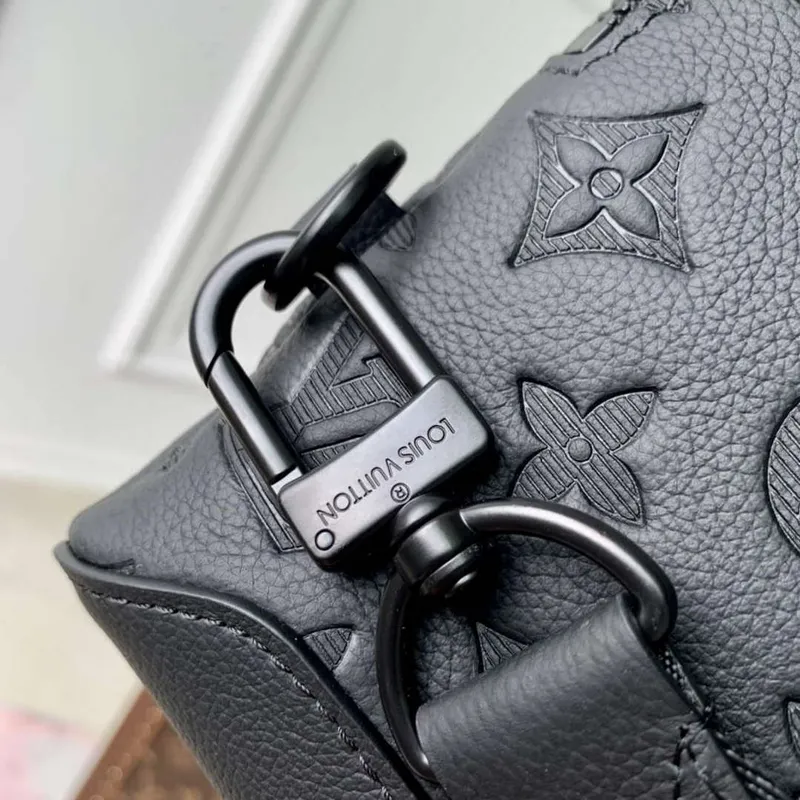 LV M21890 Louis Vuitton Duo Slingbag Black