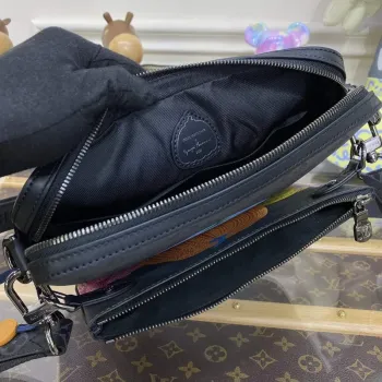 LV M46435 Louis Vuitton LV x YK Trio Messenger
