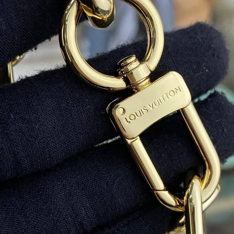 LV M22398 Louis Vuitton Coussin PM Handbag Crème Beige