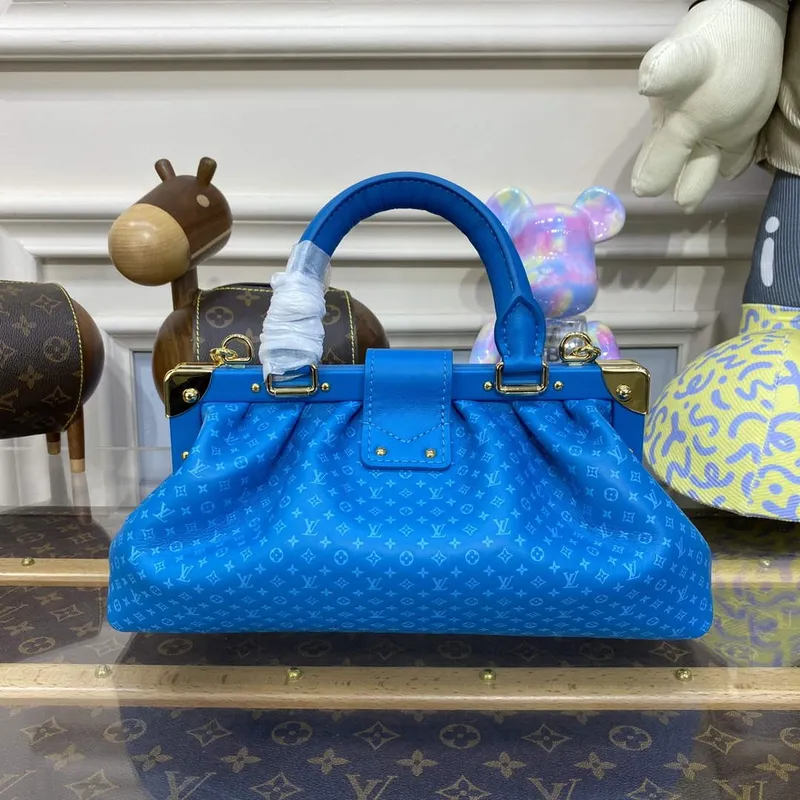 LV M22325 Louis Vuitton Monogram Clutch Blue