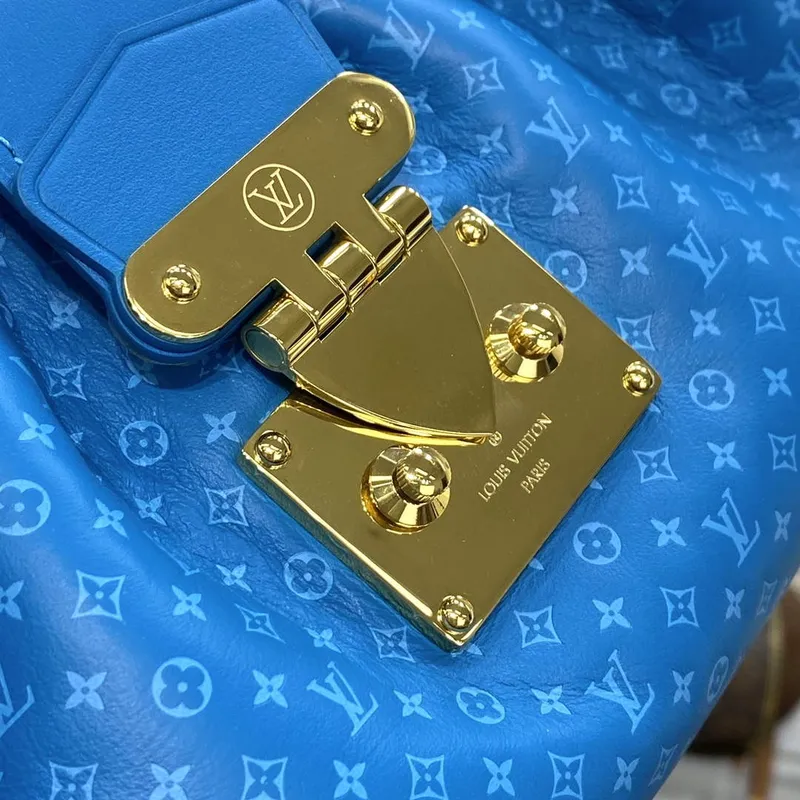 LV M22325 Louis Vuitton Monogram Clutch Blue