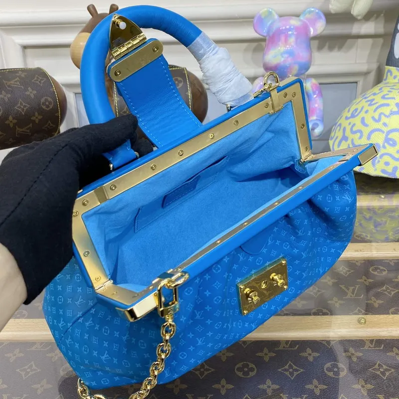 LV M22325 Louis Vuitton Monogram Clutch Blue