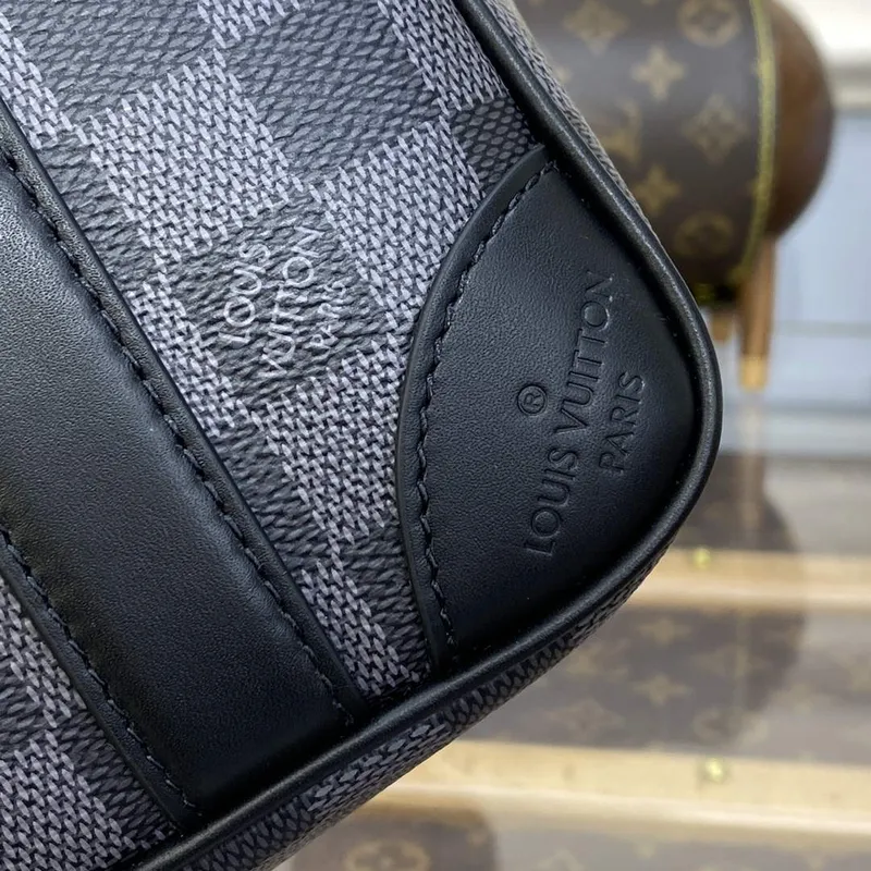 LV N60501 Louis Vuitton Pochette Kasai