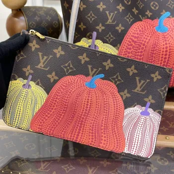 Louis Vuitton M46468 LV x YK Neverfull MM Bag