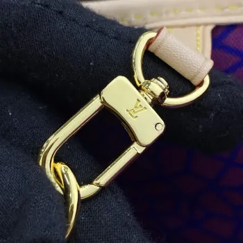 Louis Vuitton M46468 LV x YK Neverfull MM Bag