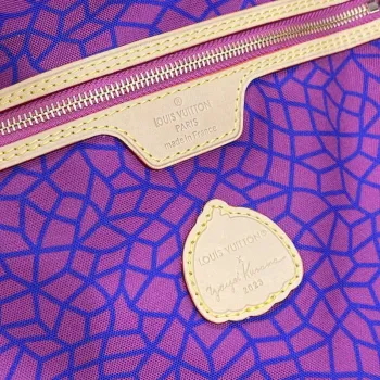 Louis Vuitton M46468 LV x YK Neverfull MM Bag