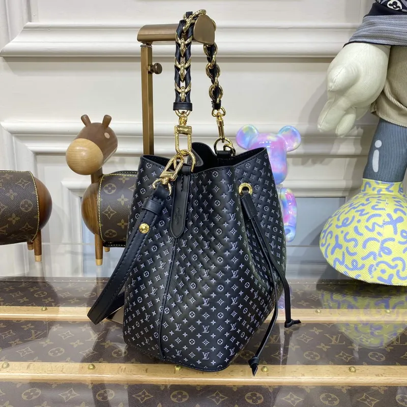 LV M22598 Louis Vuitton Néonoé BB Bucket Bag Black