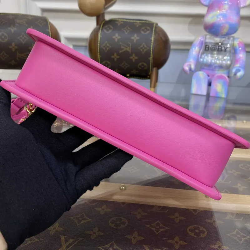 LV M82232 Louis Vuitton Lexington Pouch Bag Rose